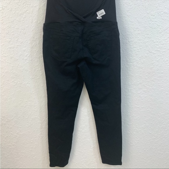 New Isabel skinny maternity crossover panel. Size 12/31R. Color burgundy - Picture 6 of 16